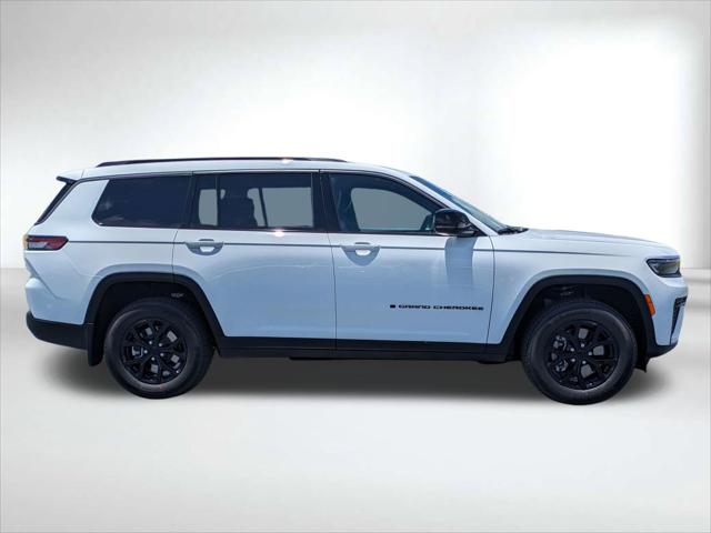2026 Jeep Grand Cherokee L GRAND CHEROKEE L LAREDO ALTITUDE 4X2