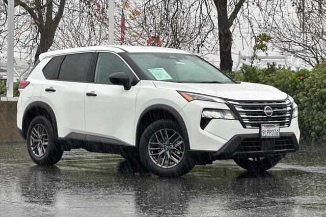 2024 Nissan Rogue S Intelligent AWD 2024 Nissan Rogue S Intelligent AWD