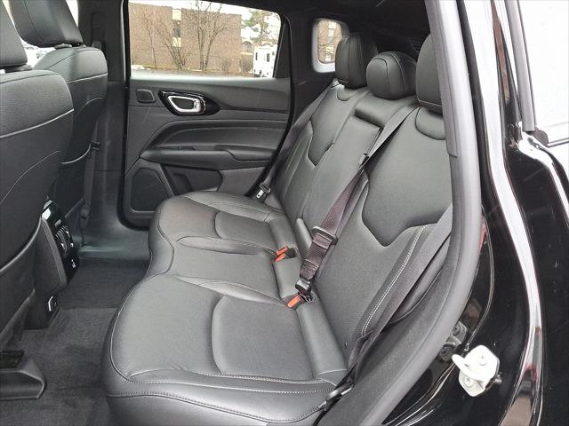 2024 Jeep Compass Limited 4x4 2024 Jeep Compass Limited 4x4