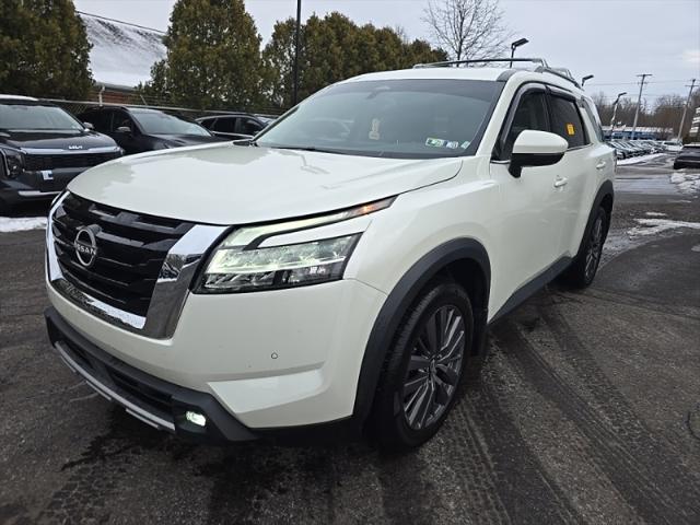 2022 Nissan Pathfinder SL 4WD