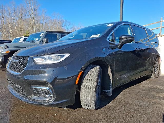 2024 Chrysler Pacifica Hybrid Select 2024 Chrysler Pacifica Hybrid Select