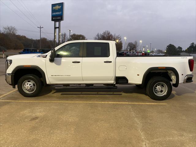 2024 GMC Sierra 3500HD 4WD Crew Cab Long Bed Pro 2024 GMC Sierra 3500HD 4WD Crew Cab Long Bed Pro