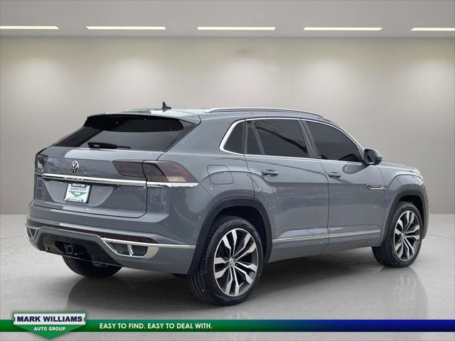 2022 Volkswagen Atlas Cross Sport 3.6L V6 SEL Premium R-Line