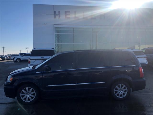 2012 Chrysler Town and Country Touring