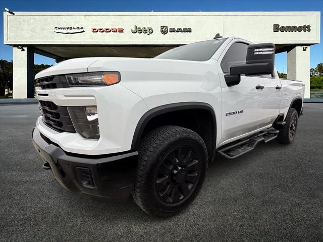 2025 Chevrolet Silverado 2500HD 4WD Double Cab Standard Bed Custom