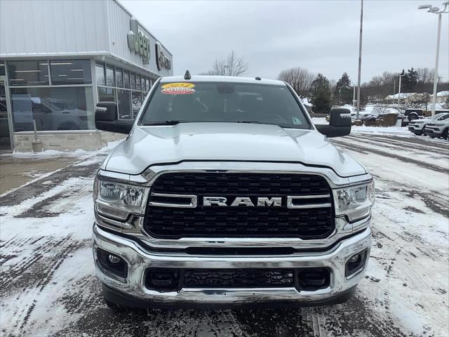 2024 RAM 2500 Big Horn Crew Cab 4x4 64 Box 2024 RAM 2500 Big Horn Crew Cab 4x4 64 Box
