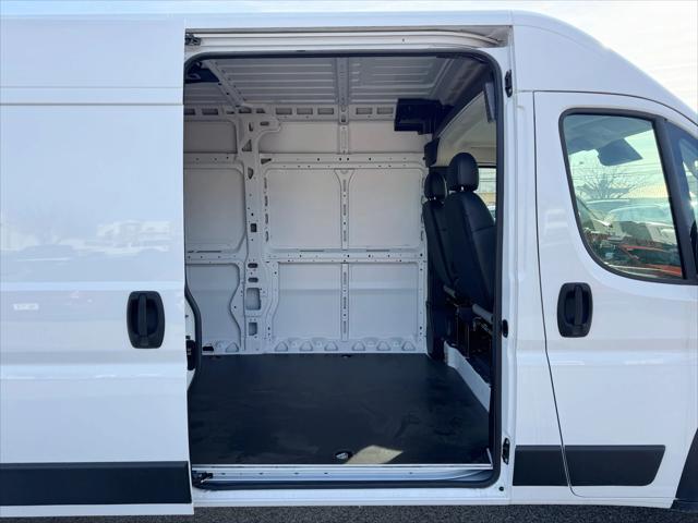 2024 Ram ProMaster Cargo Van Tradesman High Roof 159" WB w/Pass Seat