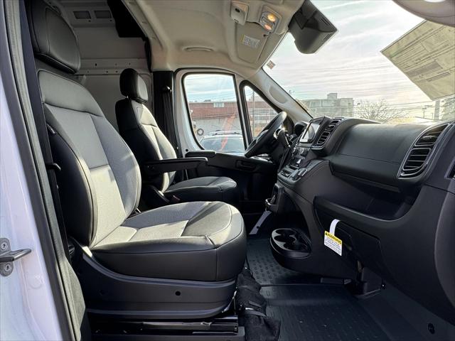 2024 Ram ProMaster Cargo Van Tradesman High Roof 159" WB w/Pass Seat