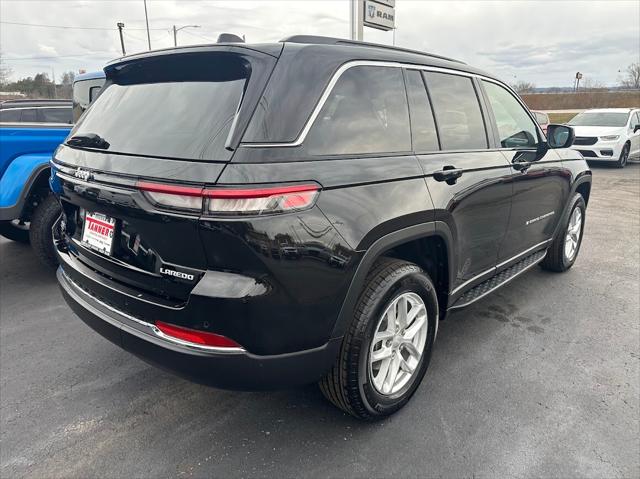 2025 Jeep Grand Cherokee Laredo X 4x4