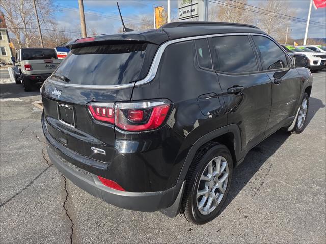 2024 Jeep Compass Latitude Lux FWD
