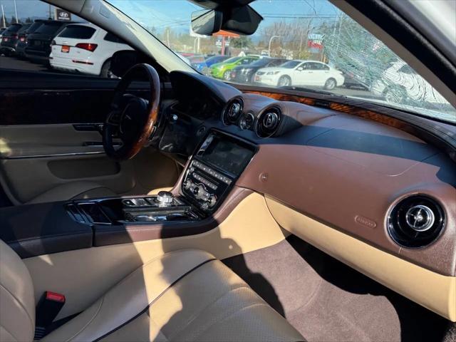 2018 Jaguar XJ R-Sport