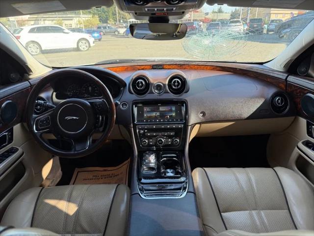 2018 Jaguar XJ R-Sport