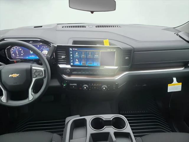 2026 Chevrolet Silverado 1500 4WD Crew Cab Short Bed LT with 2FL