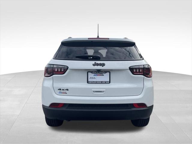2026 Jeep Compass Latitude Altitude
