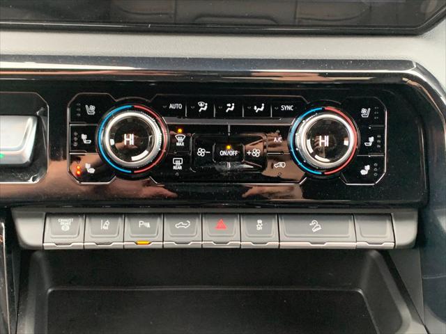 2026 GMC Sierra 2500HD Crew Cab, Standard Bed, AT4, 4WD