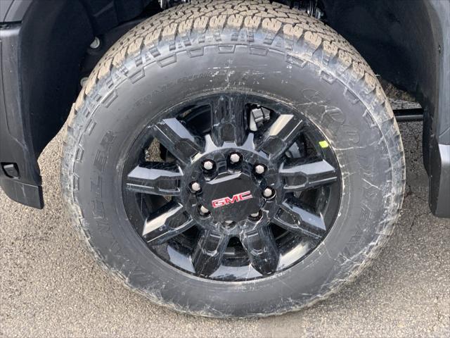 2026 GMC Sierra 2500HD Crew Cab, Standard Bed, AT4, 4WD