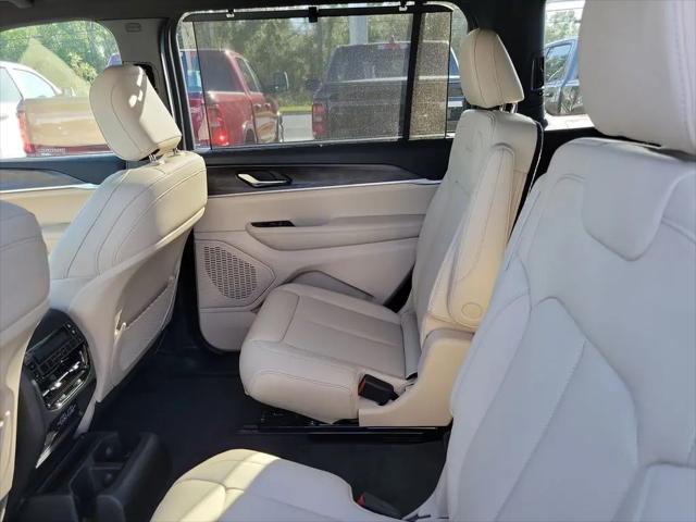 2025 Jeep Grand Cherokee L Limited 4x4