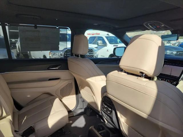 2025 Jeep Grand Cherokee L Limited 4x4