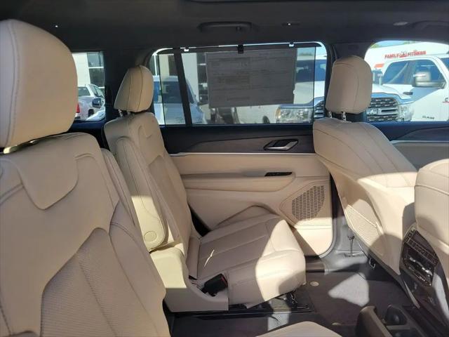 2025 Jeep Grand Cherokee L Limited 4x4