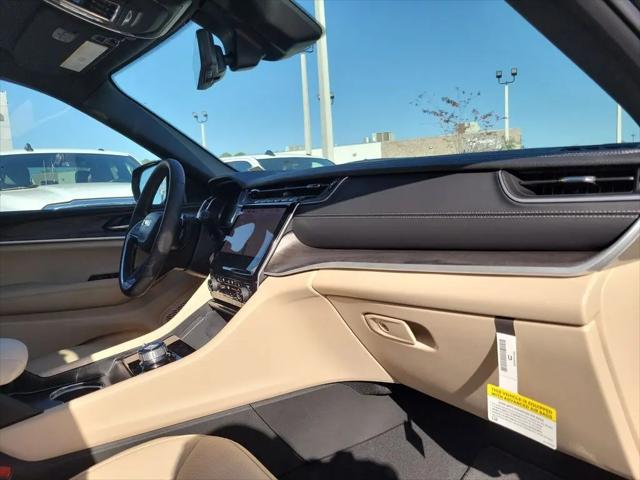 2025 Jeep Grand Cherokee L Limited 4x4