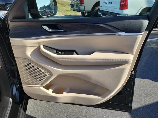 2025 Jeep Grand Cherokee L Limited 4x4