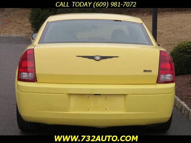 2006 Chrysler 300 Base