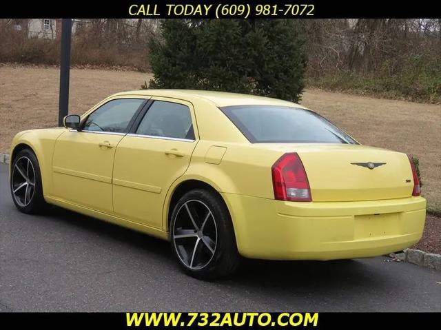 2006 Chrysler 300 Base