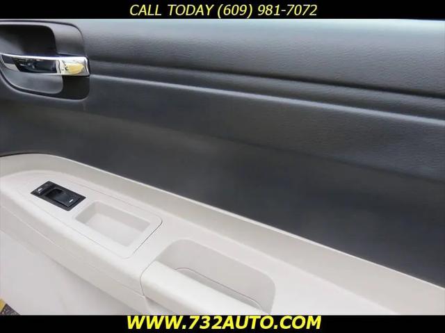 2006 Chrysler 300 Base