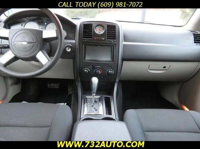2006 Chrysler 300 Base