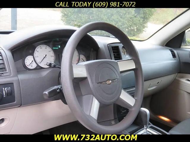 2006 Chrysler 300 Base