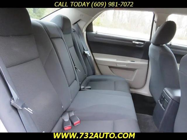 2006 Chrysler 300 Base