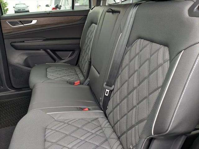 2026 Volkswagen Atlas SEL Premium R-Line