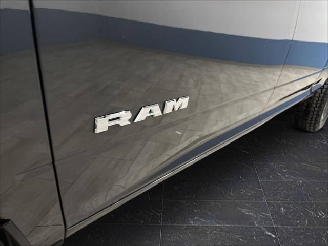 2023 Ram 2500 Big Horn Crew Cab 4x4 64 Box
