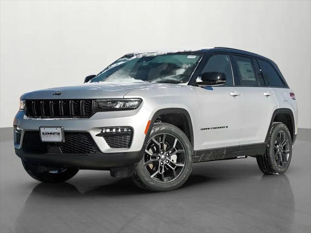 2025 Jeep Grand Cherokee Limited 4x4 for sale in Bloomington, MN