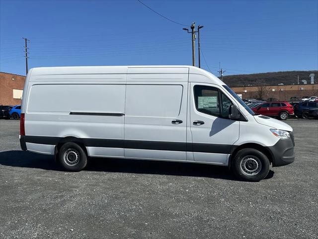 2026 Mercedes-Benz Sprinter 2500 High Roof 4-Cyl Diesel HO