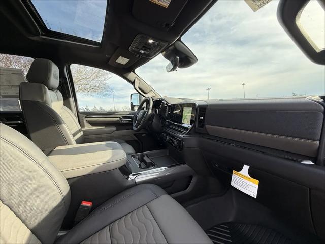 2026 Chevrolet Silverado 2500HD Crew Cab, Standard Bed, XR2, 4WD