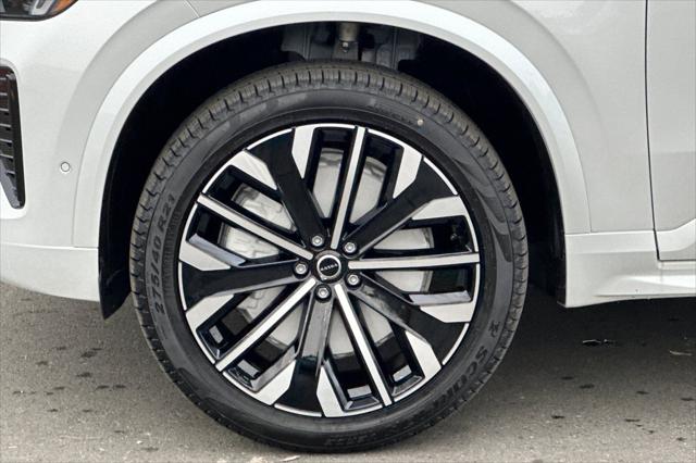 2026 Volvo XC90 Ultra Dark Theme, B6 AWD Gas (mild hybrid), Gasoline, 7 Seats
