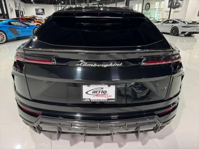 2021 Lamborghini Urus Standard