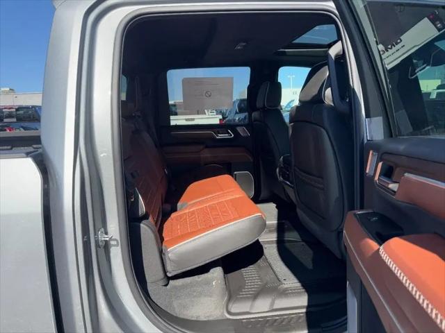 2026 GMC Sierra 2500HD Crew Cab, Standard Bed, Denali Ultimate, 4WD