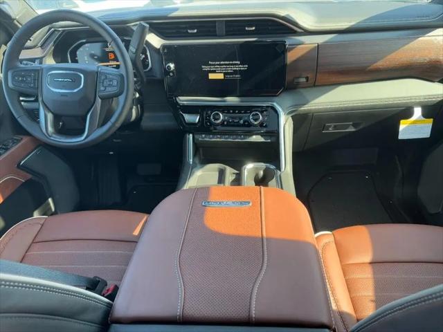 2026 GMC Sierra 2500HD Crew Cab, Standard Bed, Denali Ultimate, 4WD