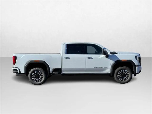 2026 GMC Sierra 2500HD Crew Cab, Standard Bed, Denali Ultimate, 4WD