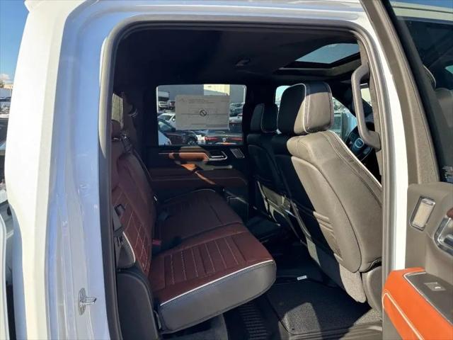 2026 GMC Sierra 2500HD Crew Cab, Standard Bed, Denali Ultimate, 4WD