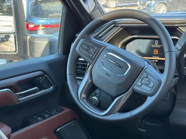 2026 GMC Sierra 2500HD Crew Cab, Standard Bed, Denali Ultimate, 4WD