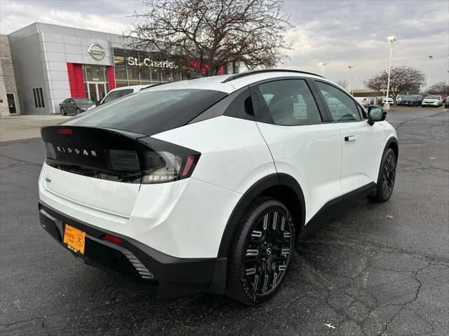 2026 Nissan LEAF PLATINUM+
