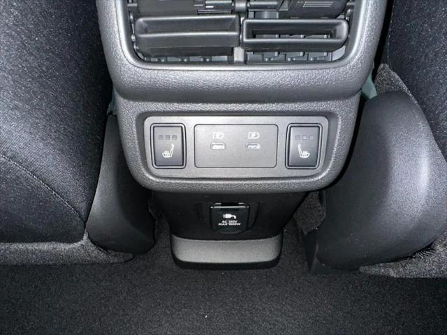 2026 Nissan LEAF PLATINUM+