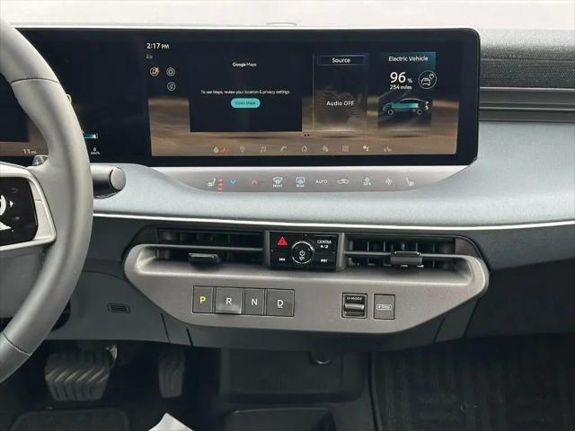 2026 Nissan LEAF PLATINUM+