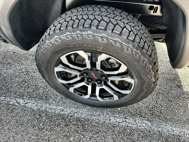 2026 GMC Canyon AT4, 4WD