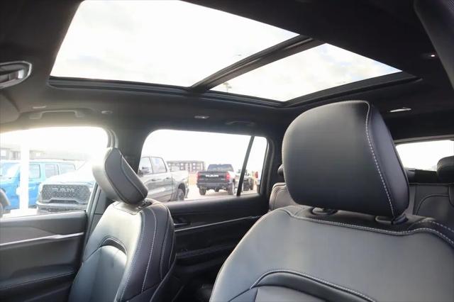 2025 Jeep Grand Cherokee L Limited 4x4