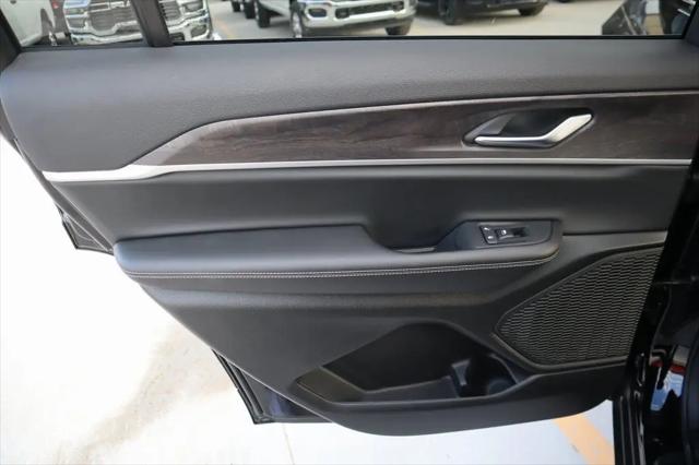 2025 Jeep Grand Cherokee L Limited 4x4