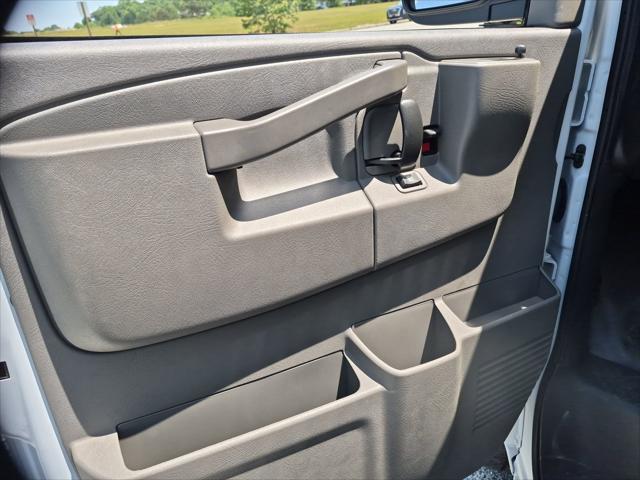 2025 Chevrolet Express Cutaway Work Van